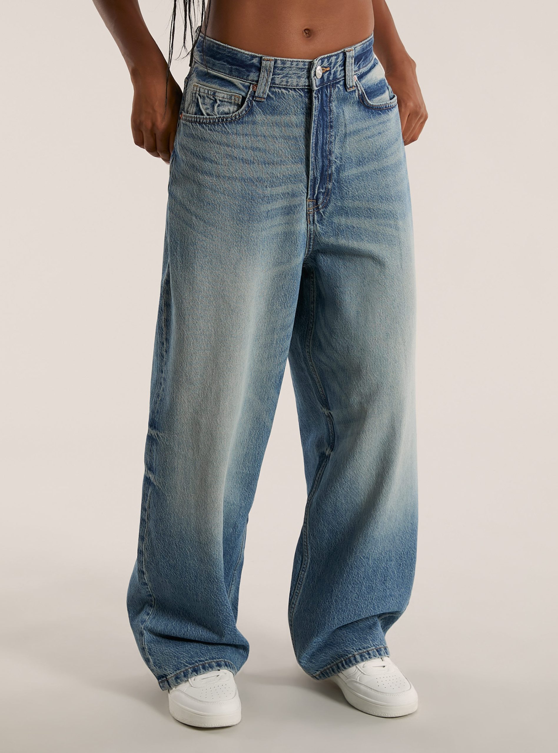 baggys-220sww-1.jpg baggys – Image 1