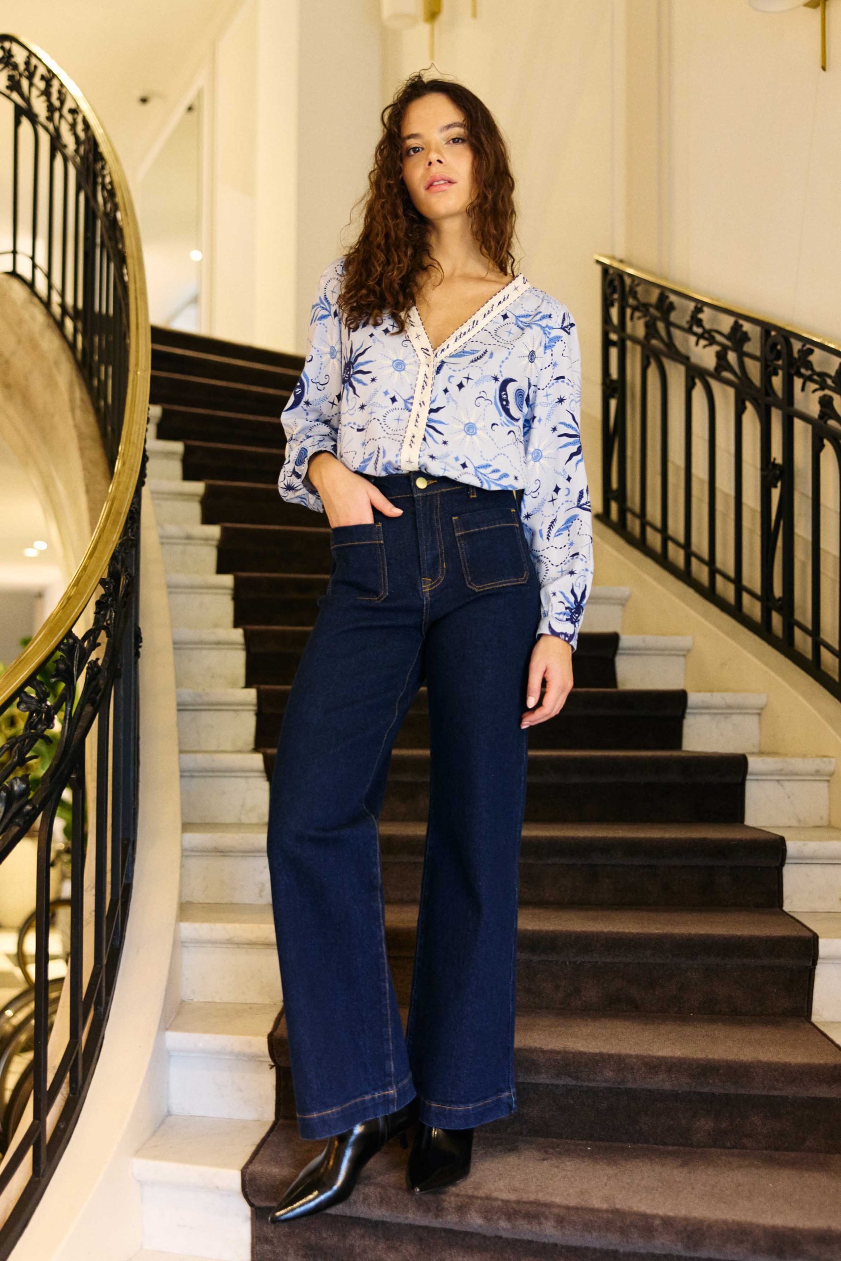 jean-large-017eau-1.jpg jean large – Image 1