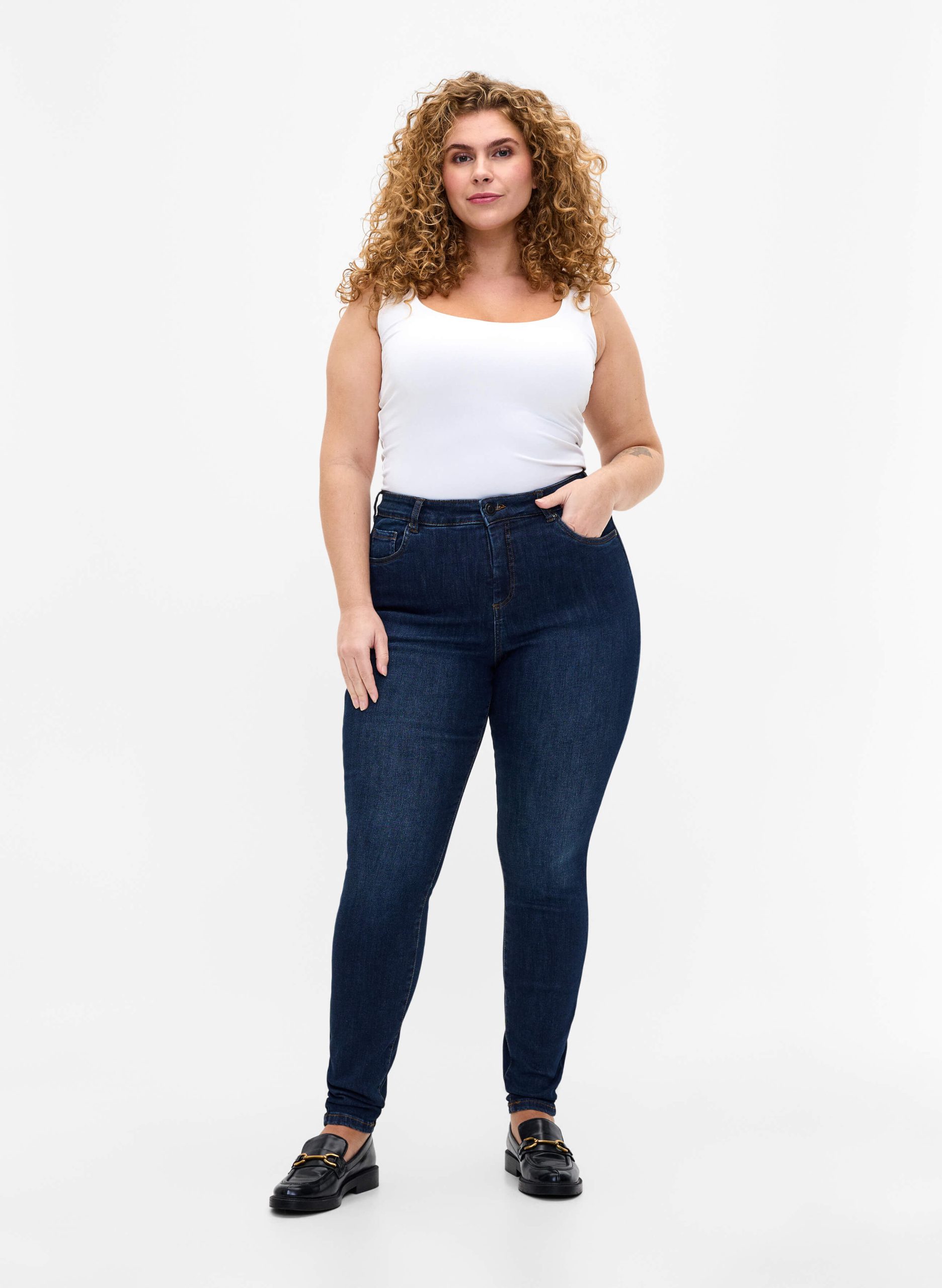 jeans-taille-haute-564imp-1.jpg jeans taille haute – Image 1