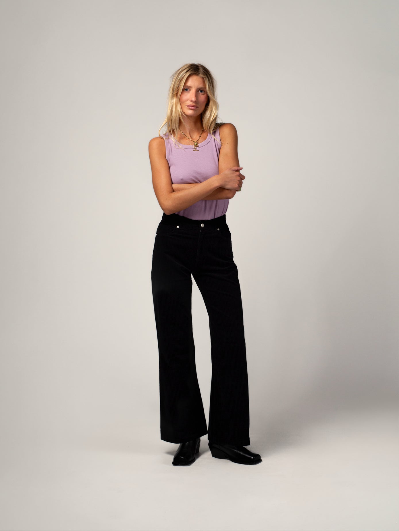 pantalon-flare-393vxm-1.jpg pantalon flare – Image 1