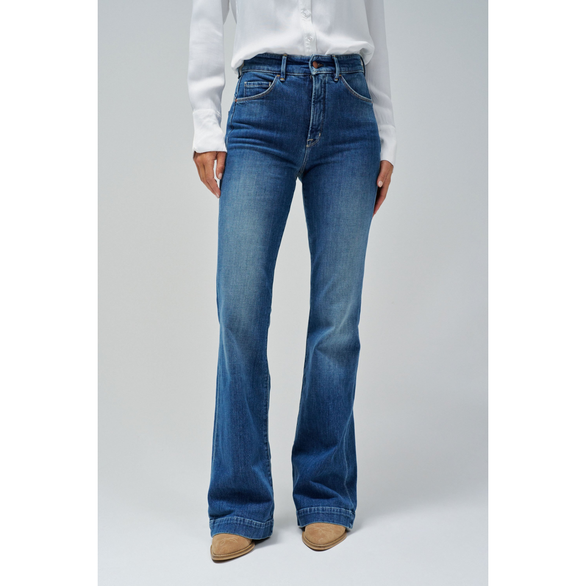salsajeans-328unc.png salsajeans – Image 1